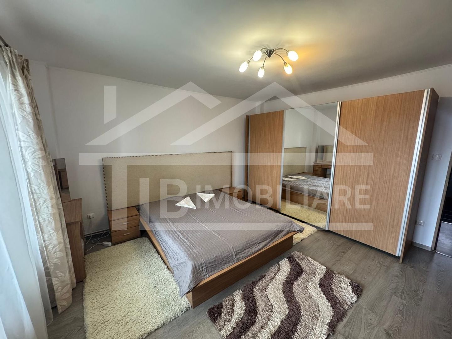 Apartament de 3 camere, 68mp, zona strazii Decebal - Poză 1