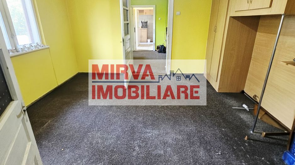 🏠 Casă de vânzare în zona Traian, Ploiești – Potențial uriaș! 🧱 - Poză 25