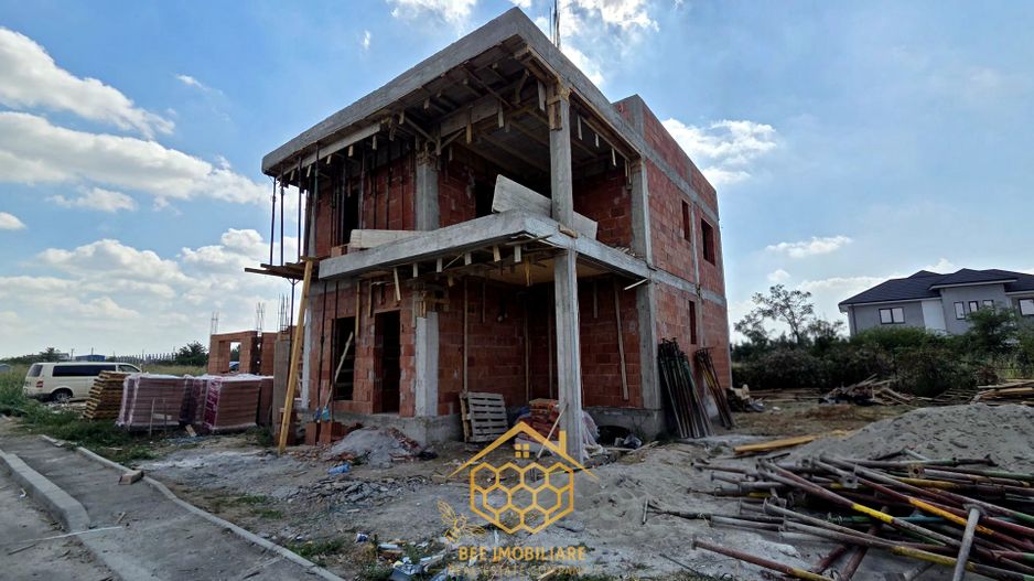 Casa P+1 pe strada Stegan Cel Mare - Carcea - Toate Utilitatile - Poză 5