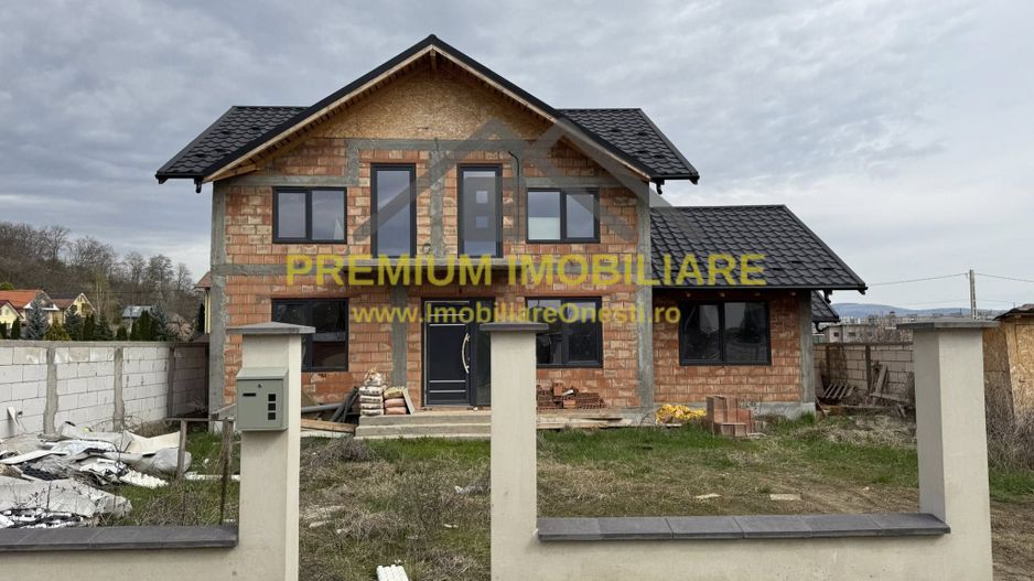 Casa individuala de Vanzare - Cartier Andrasesti - Poză 2