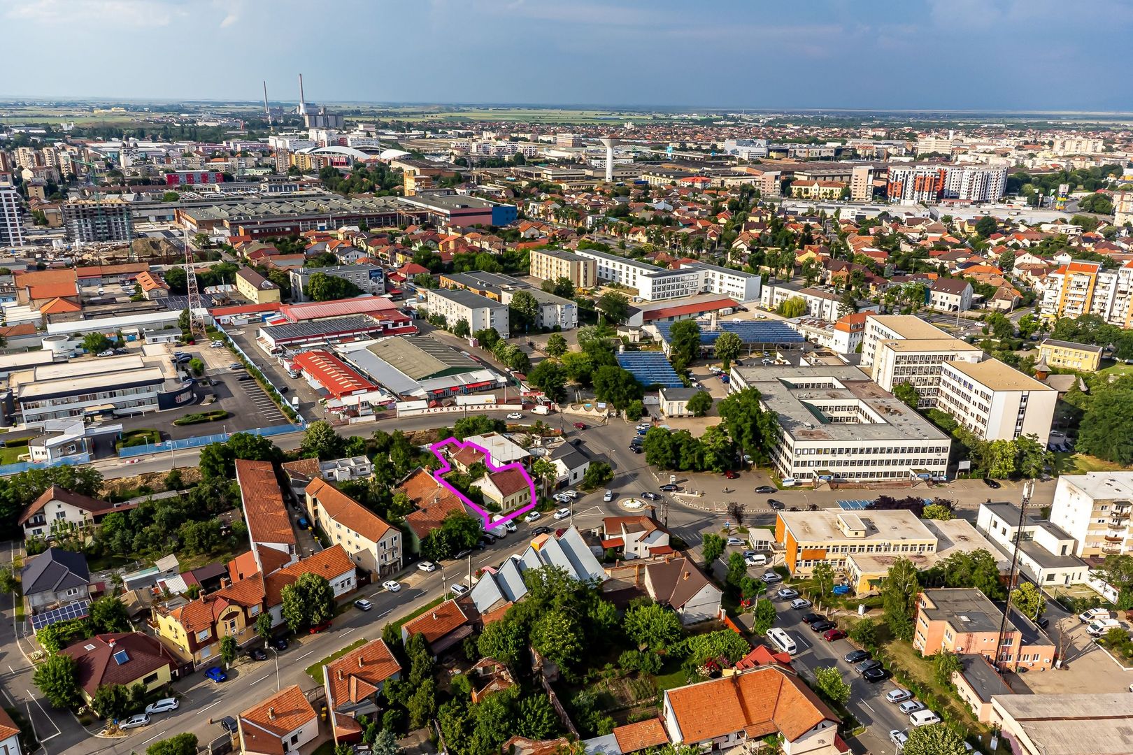 Proprietate cu vad excelent,  lângă Spitalul Județean Arad. - Poză 1