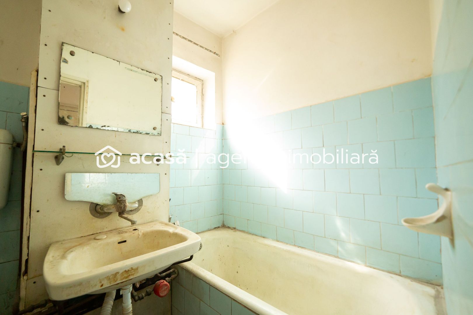 VANDUT! Apartament 2 camere etaj 1 - Aurel Vlaicu Comision 0% - Poză 7