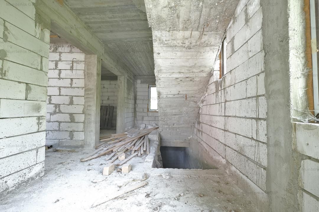 CHEIA - Valea Popii, vanzare vila S+P+E+M exceptionala, posibil si in rate - Poză 11