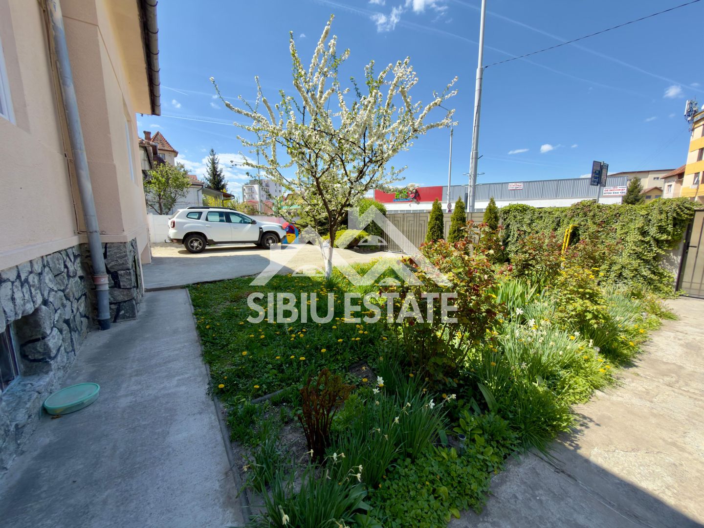 Casa zona centrala Sibiu 2 unitati, ideala investitie - Poză 3