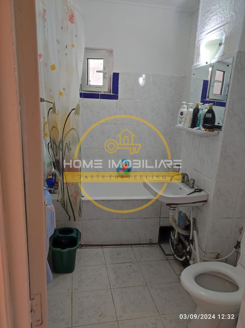 Apartament cu 4 camere/ Decomandat/  74 mp/ Dancu - Poză 8