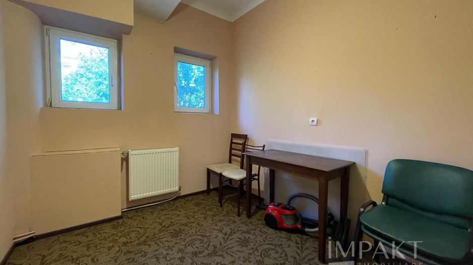 Birou sau locuință! 3 camere decomandate, zona semicentrala! - Poză 5