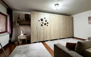 Casa spațioasă și primitoare cu garaj dublu, în Braytim – Soarelui - Poză 26