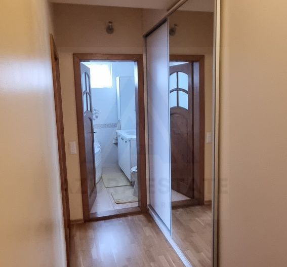 Apartament 3 camere 67 mp utili loc de parcare si balcon zona Turnisor - Poză 8