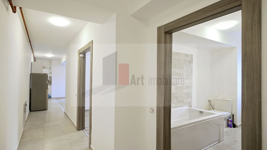 3 camere bloc nou Intrarea Monolitului - Poză 10