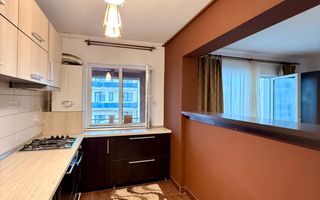 Apartament decomandat / etaj intermediar / Zona Terra - Poză 5