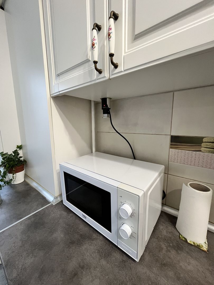 Studio bine compartimentat, parcare, complet mobilat, renovat, mutare imediata - Poză 12