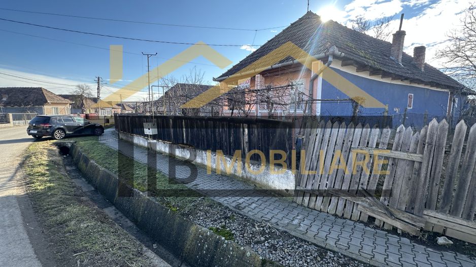 Casa de vanzare 4 camere, 2240mp teren, Zona Raciu - Poză 9