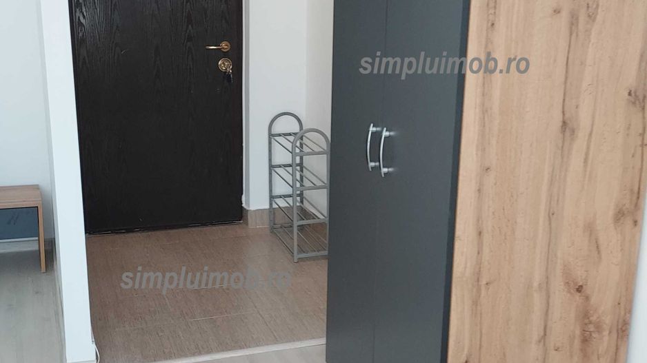 Garsoniera Decomandata Mobilata Utilata Mega Mall - Poză 3