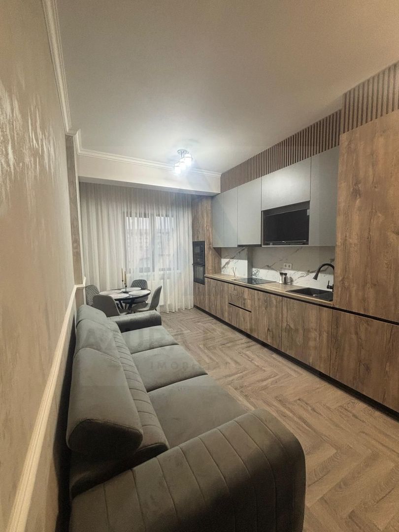 Apartament premium 3 camere prima închiriere balcon 9 mp C. Cisnadiei - Poză 2