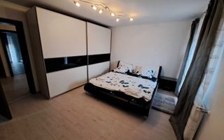 Duplex cu 5 camere - zona  centrala  - Dumbravita - Poză 6