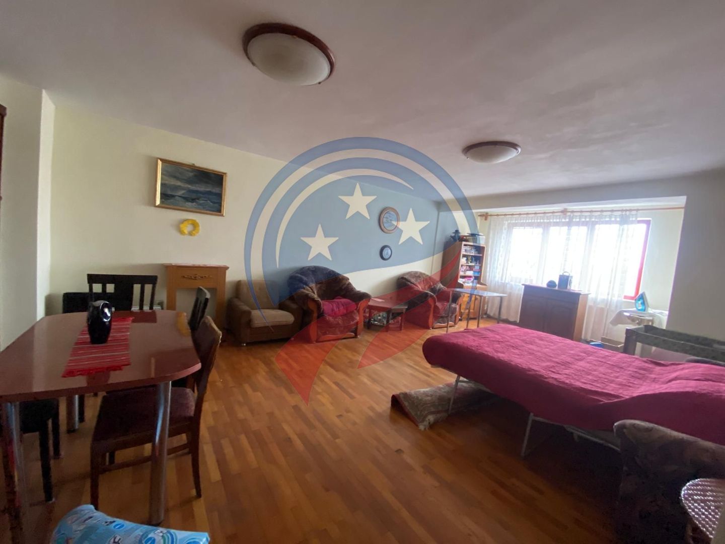 VILA CU 2500 MP TEREN LA 15 KM DE CRAIOVA CENTRU - Poză 4