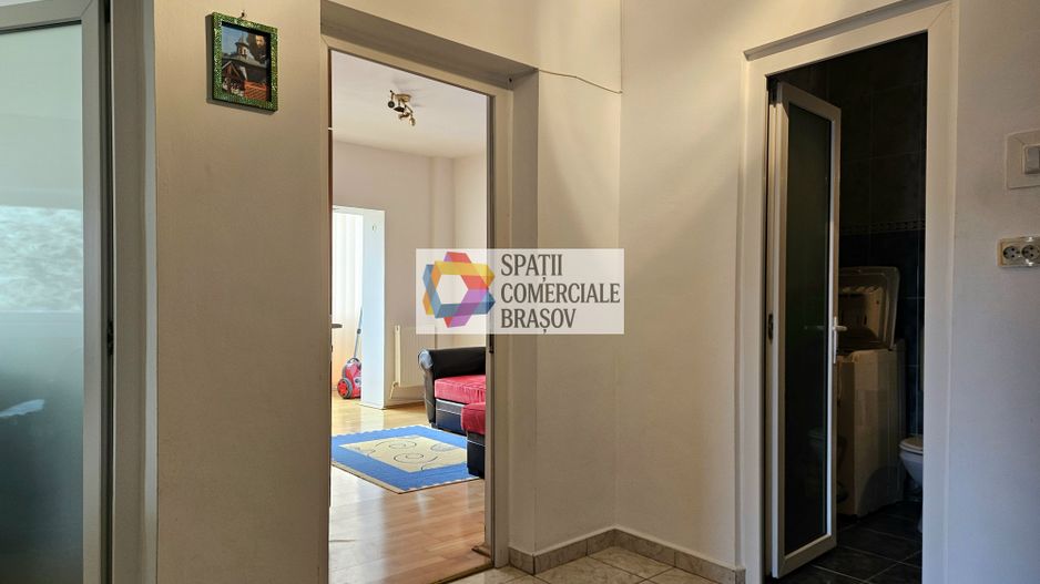 Apartament cu doua camere, zona Racadau 50 mp - Poză 3