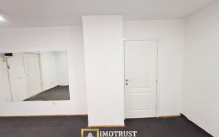 Spațiu ultracentral de vânzare în Arad | 87 mp utili - Poză 5