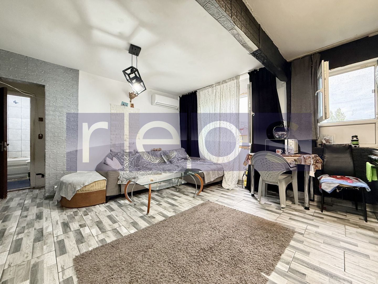 VÂNZARE 2 CAMERE | ZONA VITAN | SEMIDECOMANDAT - Poză 1