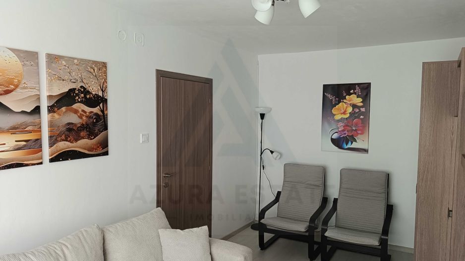 Apartament 3 camere prima inchiriere balcon inchis zona Vasile Aaron - Poză 2
