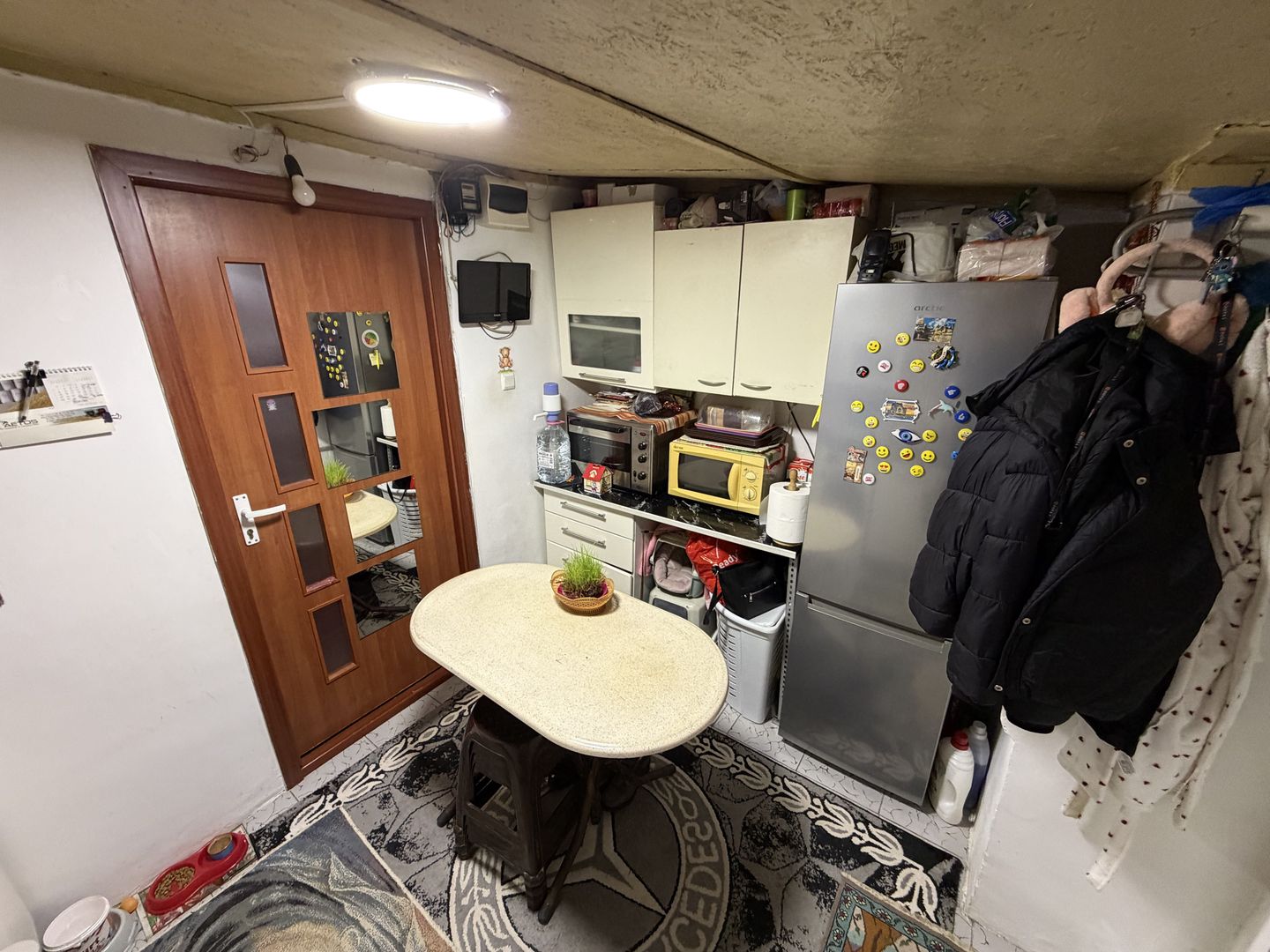 Casa cu 2 corpuri, acces auto, curte – Republica / Industriilor - Poză 1