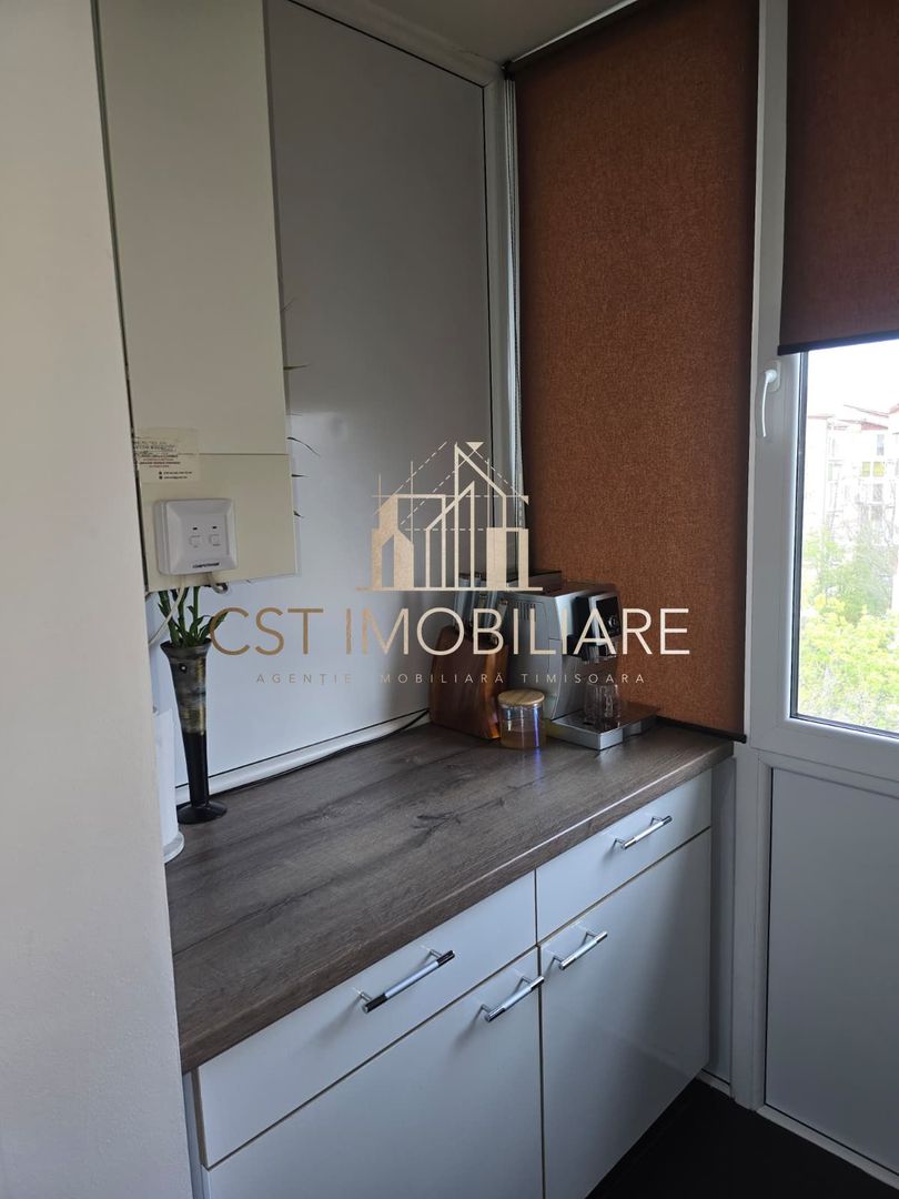 Apartament 3 camere Lipovei, decomandat, 2 balcoane - Poză 3