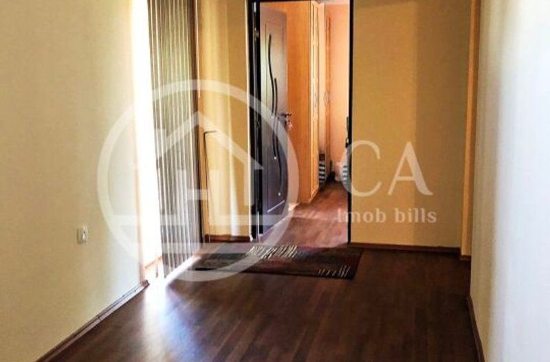 Casa de vanzare cu 6 camere in Osorhei, Bihor - Poză 17