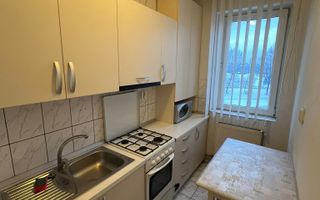 Apartament 2 camere bucatarie inchisa etaj 1 baie cu geam in Strand - Poză 9