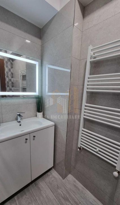 Apartament 2 camere decomandat Isaran Tractorul Brasov - Poză 9