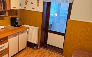 Apartament 3 camere, parter, cartier E3, centrala pe gaz - Poză 10