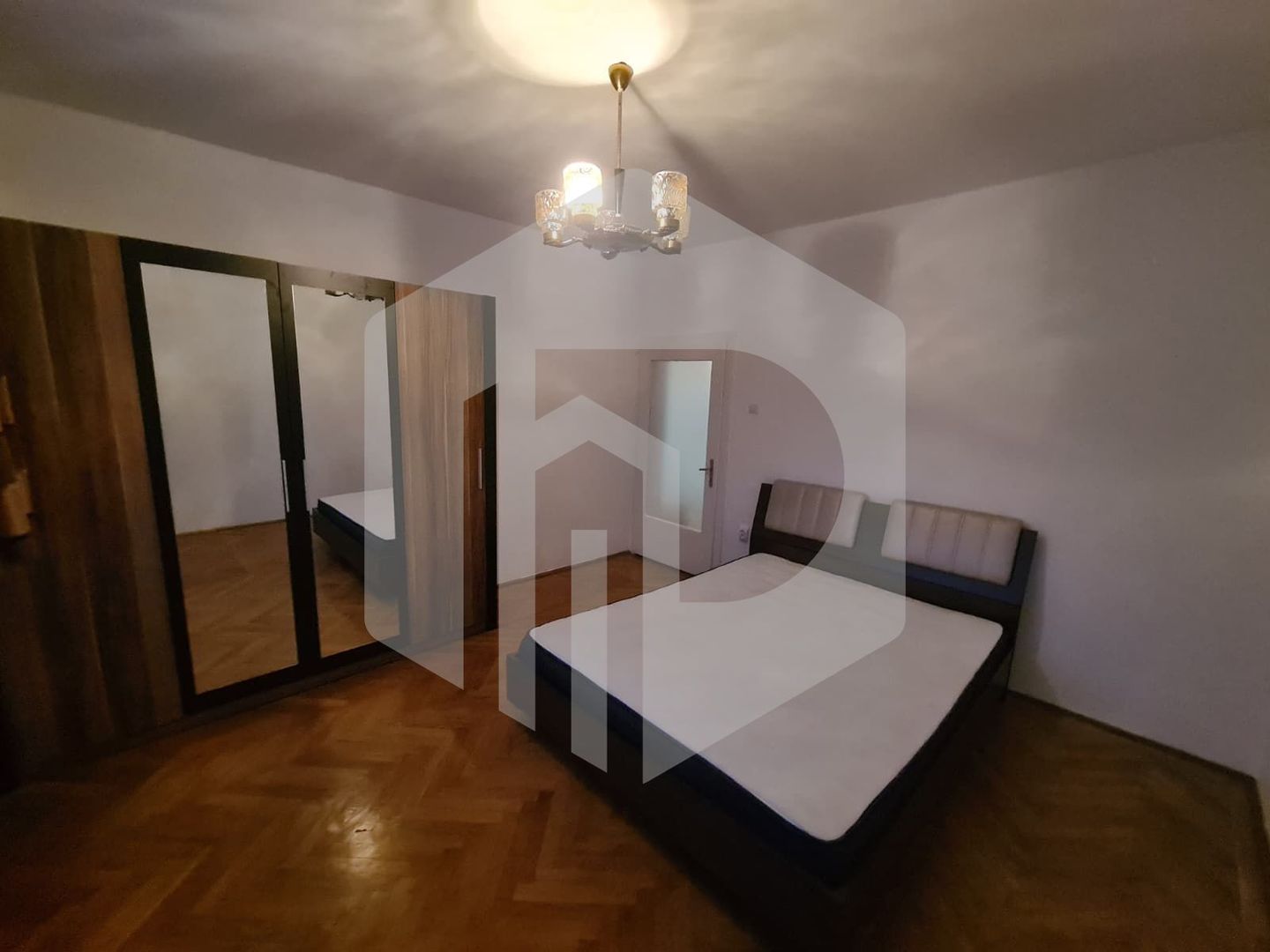 Casa individuala | De inchiriat | Valea Aurie | 90mp | Curte |Pivnita - Poză 3