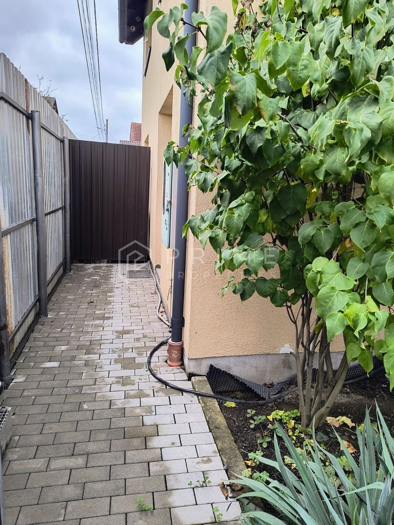 Garsonieră de închiriat – la 3 minute de Spitalul Județean - Poză 5