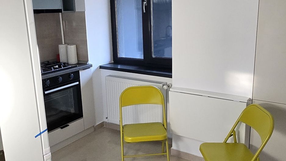 De inchiriat-apartament 2 camere, decomandat, etaj 1/5, Dr. Taberei - Plaza Mall - Poză 10