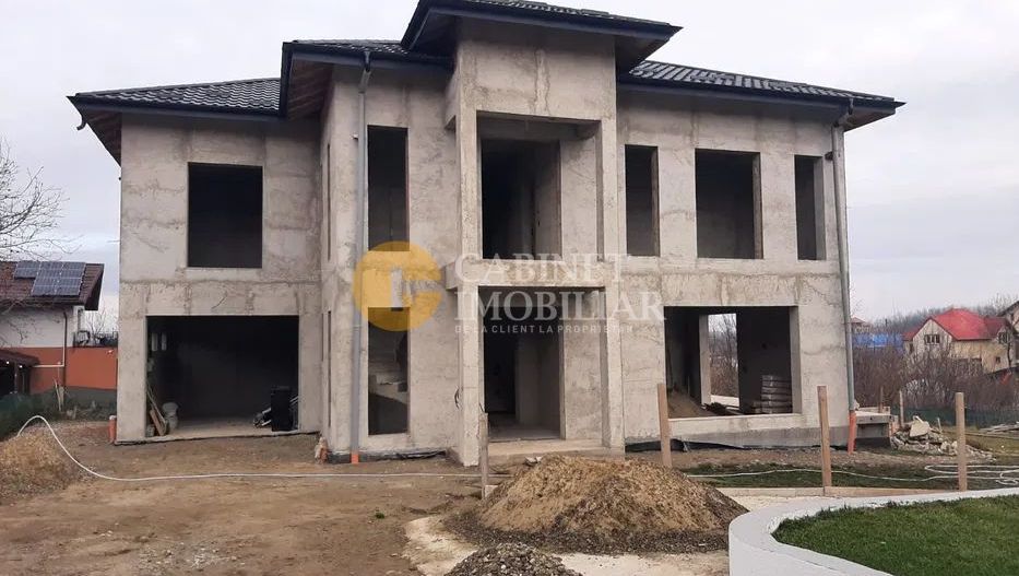 OPORTUNITATE Casa Breazu 250MP utili si 1100 MP TEREN LANGA APOLO - Poză 1