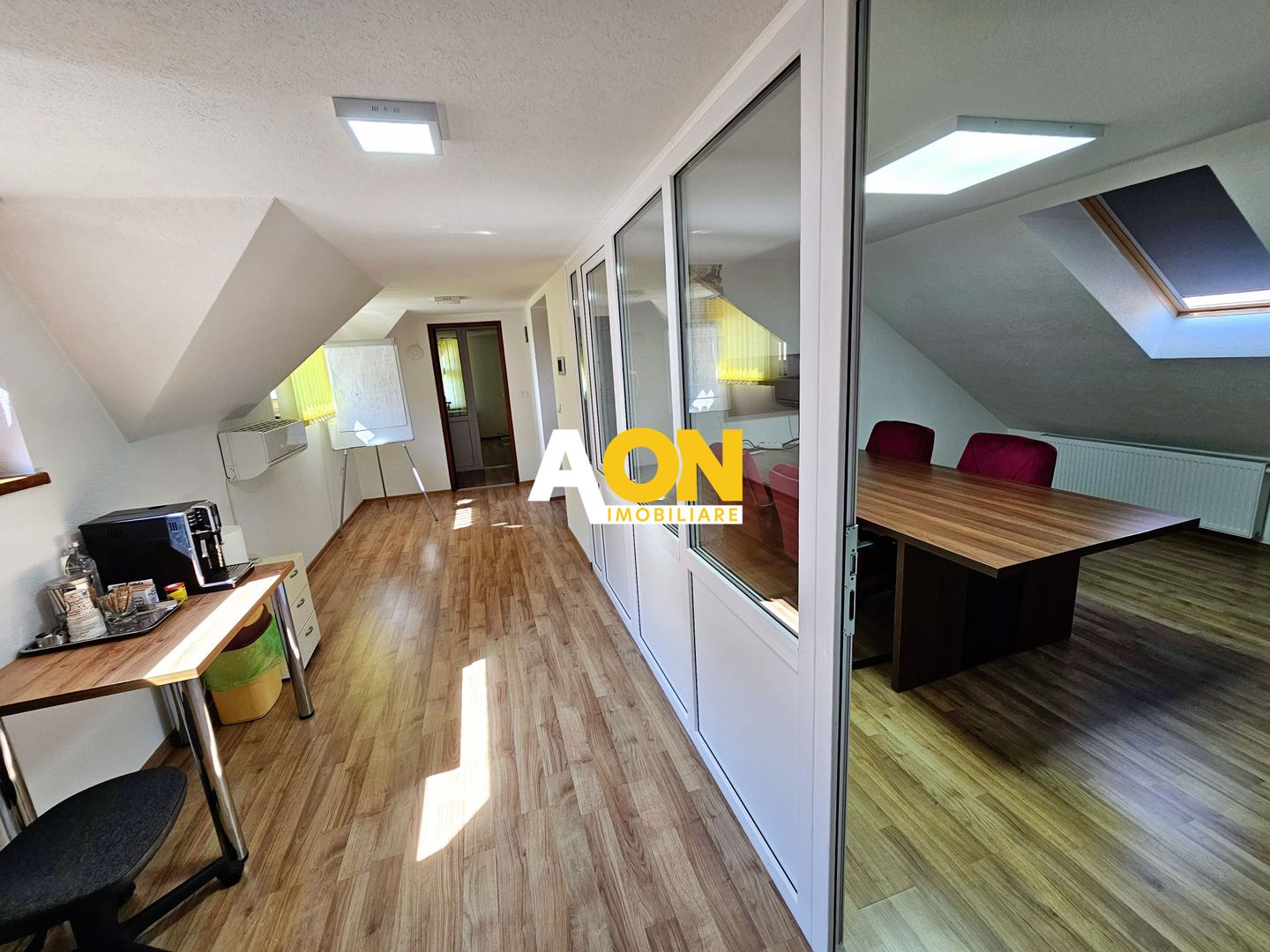 Casa S+P+M, 9 camere, ideala pentru birouri sau clinica, zona Centru - Poză 18