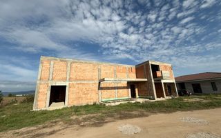 Casa cu vedere panoramica superba 306 mp utili, 874mp teren - Poză 3