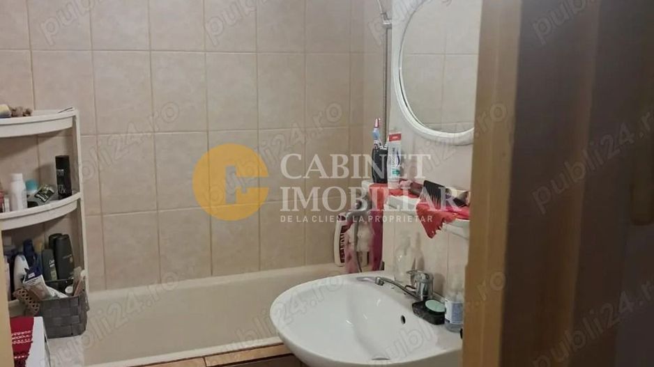 🏠 Vând apartament 3 camere – Zona Gării / Str. Străpungerii Silvestru - Poză 2