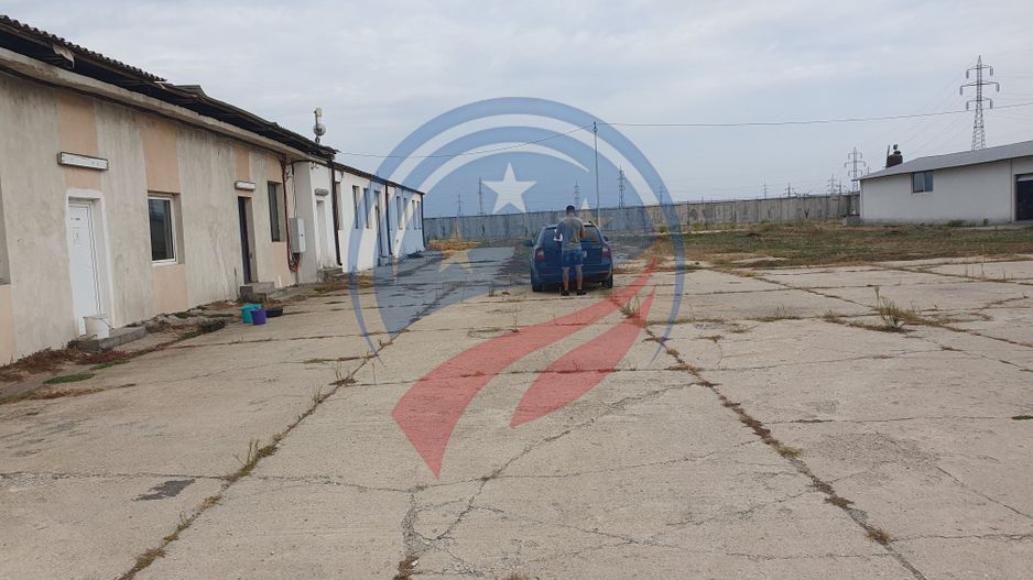 2 HALE de 357 mp si 474 mp  si teren intravilan de 5423 mp  Isalnita - Poză 14