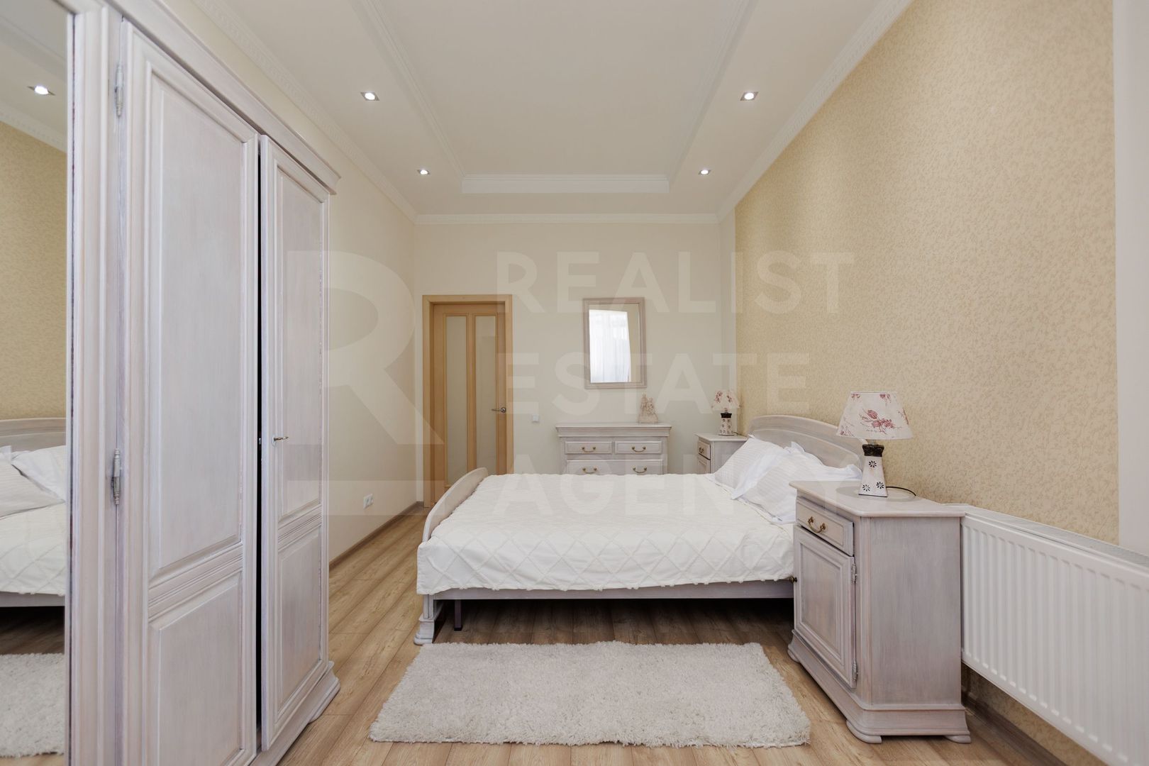 Chirie, apartament, 3 camere, strada Anestiade, Centru - Poză 5