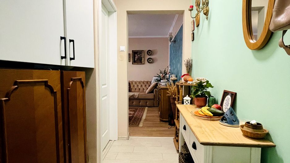 Apartament cu 2 camere – Zona Velența, Oradea - Poză 3