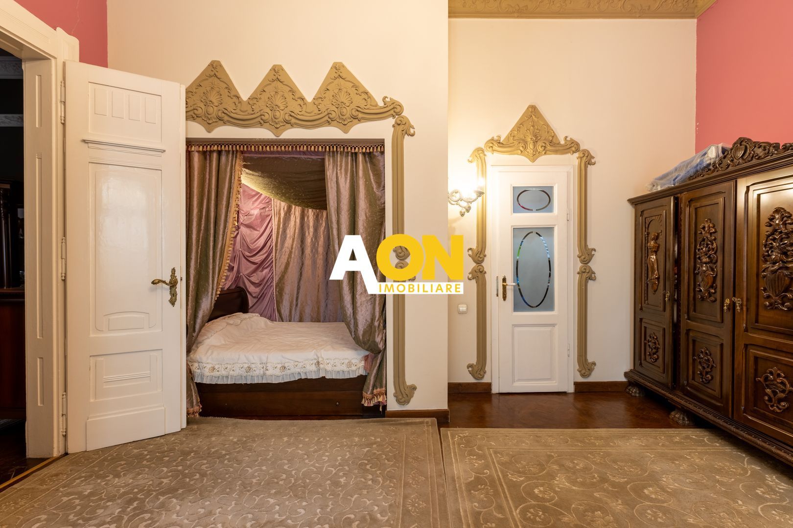 Casa din secolul XIX, ultrafinisata, ultracentral, 855 mp teren - Poză 15