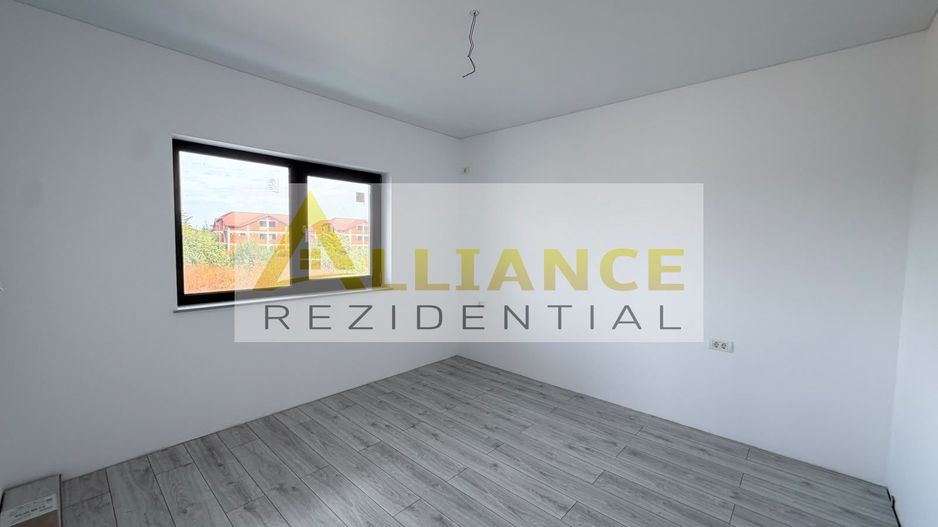 Casa Individuala - 4 camere - 2 bai - 320mp teren - Poză 10