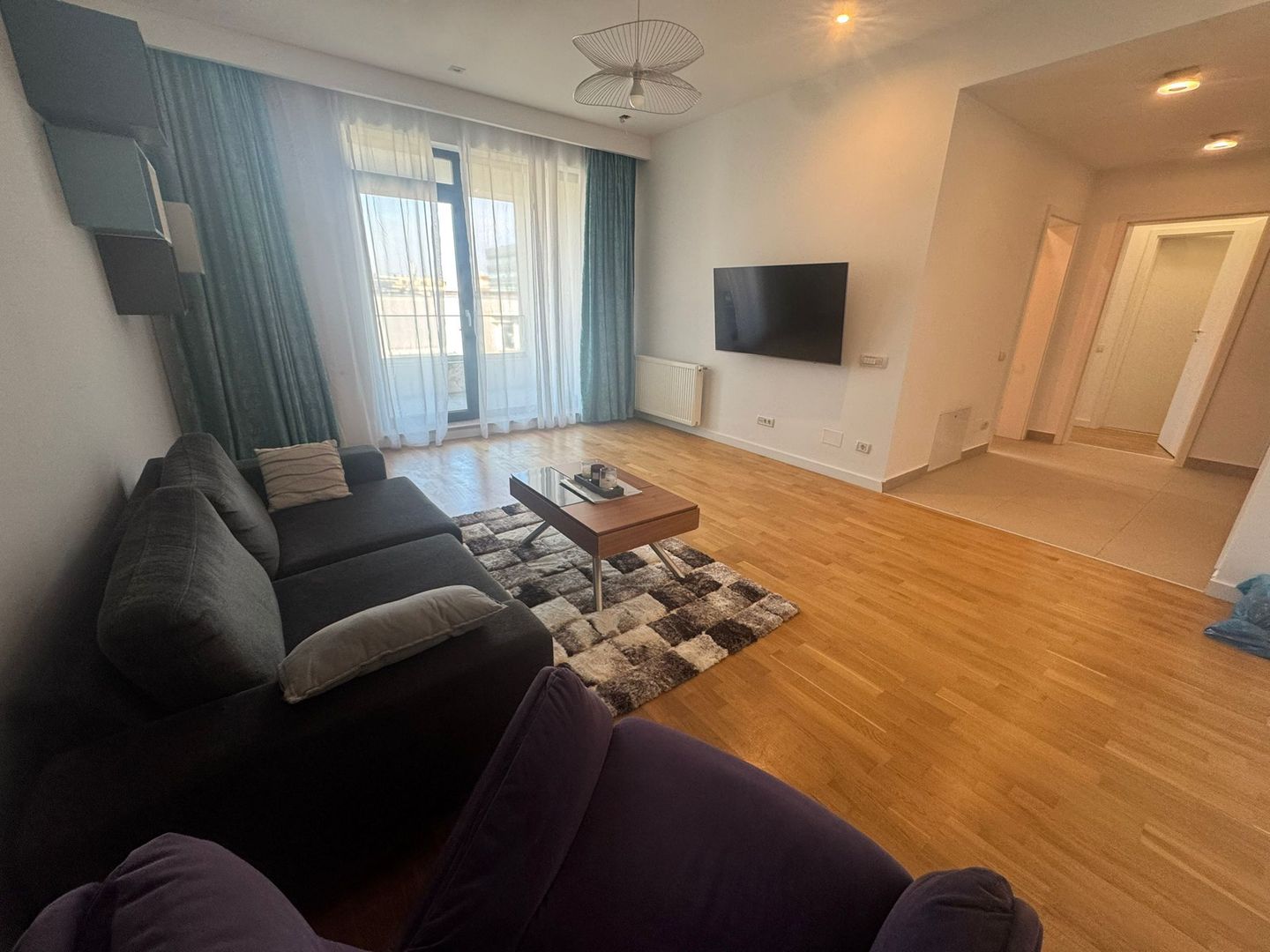 Apartament 2 camere de inchiriat Aviatiei Bloc Nou parcare centrala - Poză 2