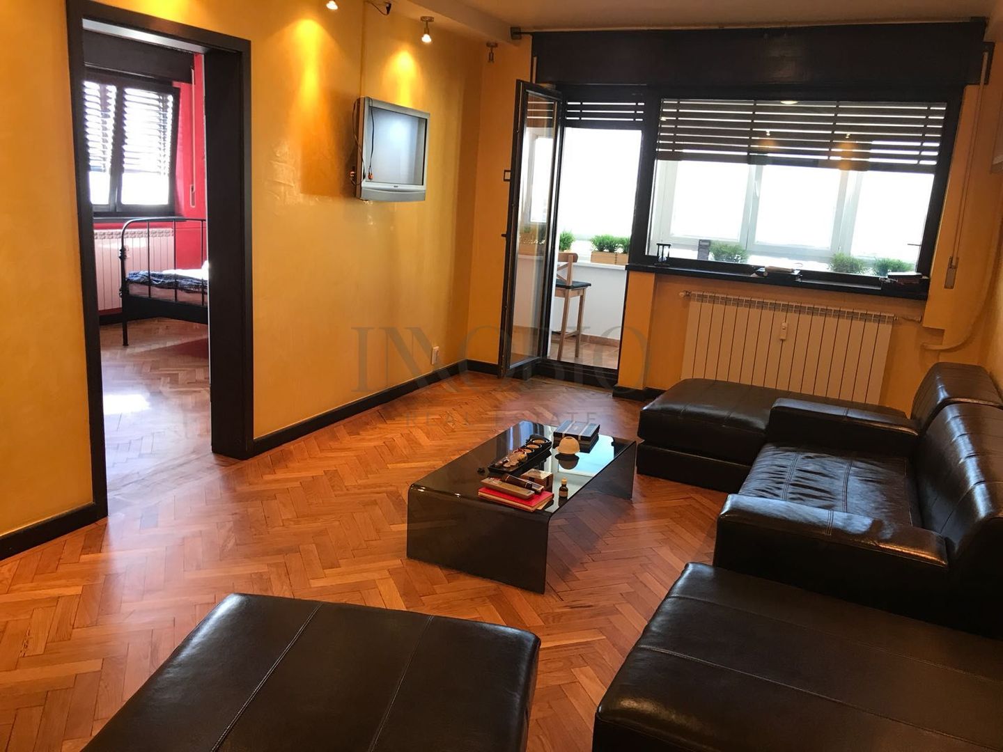 Apartament 2 camere | Bloc Reabilitat | 1 Mai - Poză 1