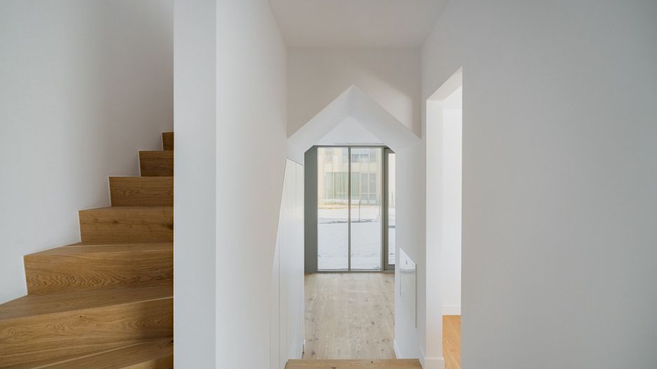 Vila de tip Urban Villa 05 in Amber Forest - Poză 2