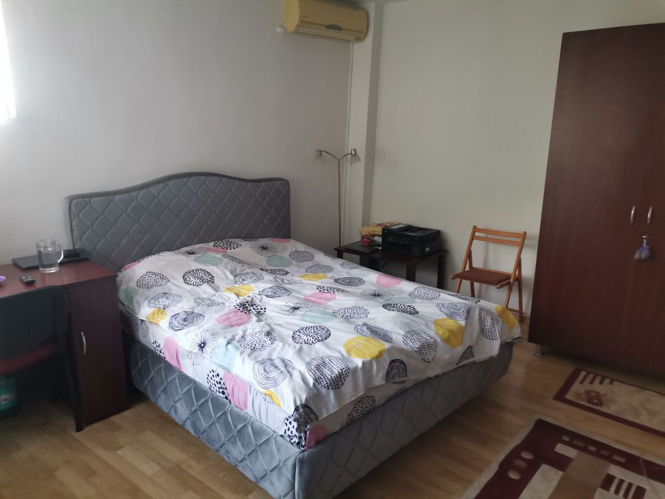 Vanzare apartament Ultracentral, la casa , strada Trivale - Poză 4