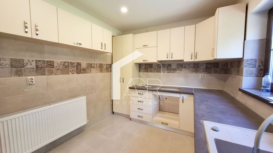 Casa P+M, cu 4 camere, Paulesti - Poză 9
