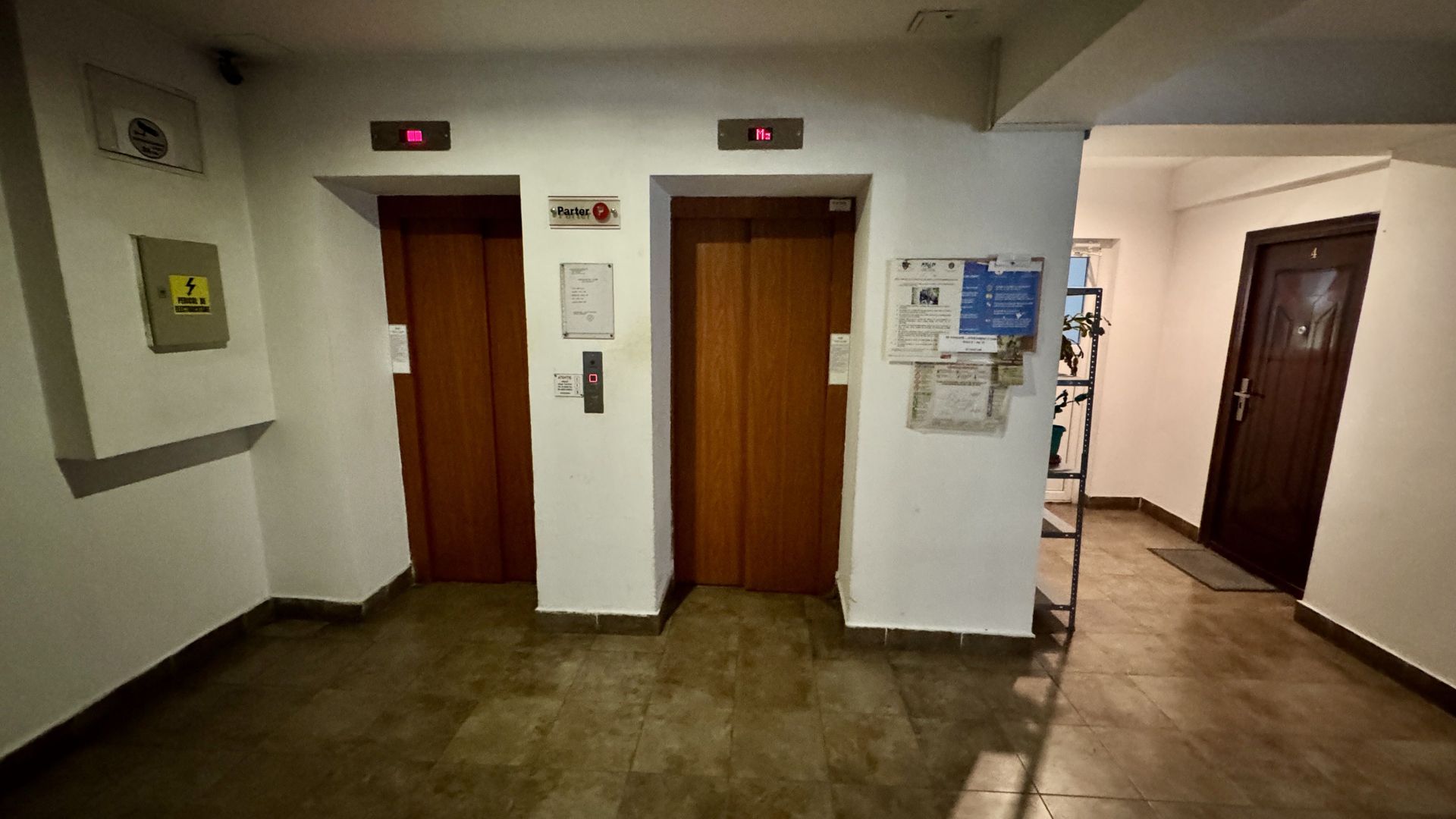 Apartament luminos cu 3 camere, complet mobilat, vedere panoramică spre Tâmpa - Poză 18