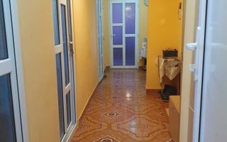 Apartament cu 4 camere semidecomandat de vanzare in zona Oltenitei - Poză 6