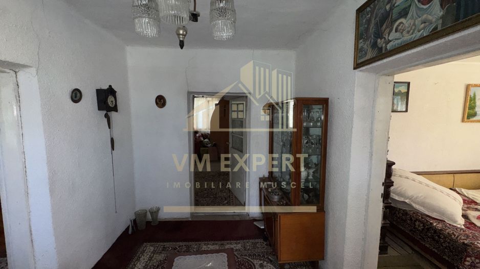 CASA 5 CAMERE TEREN 7500 MP CAMPULUNG - Poză 7